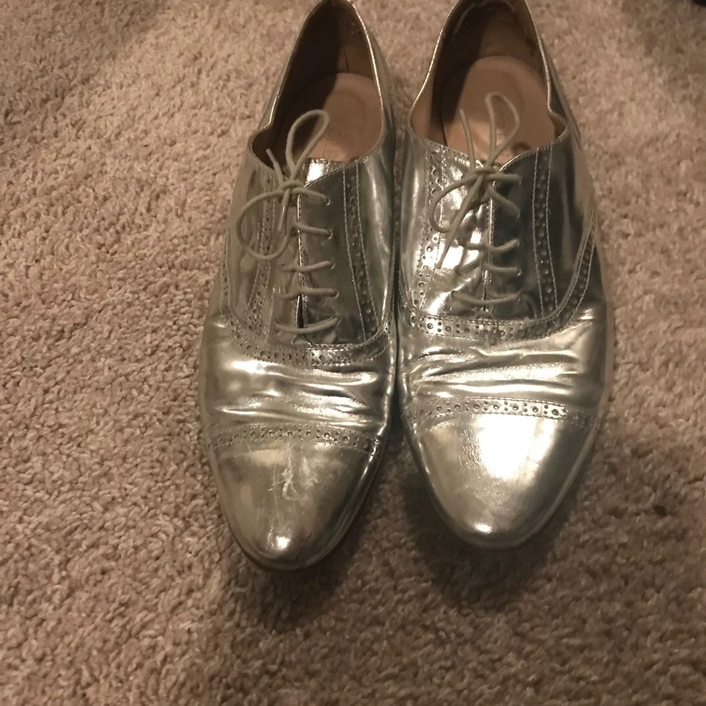 J crew silver leather shoes size 9 - used
